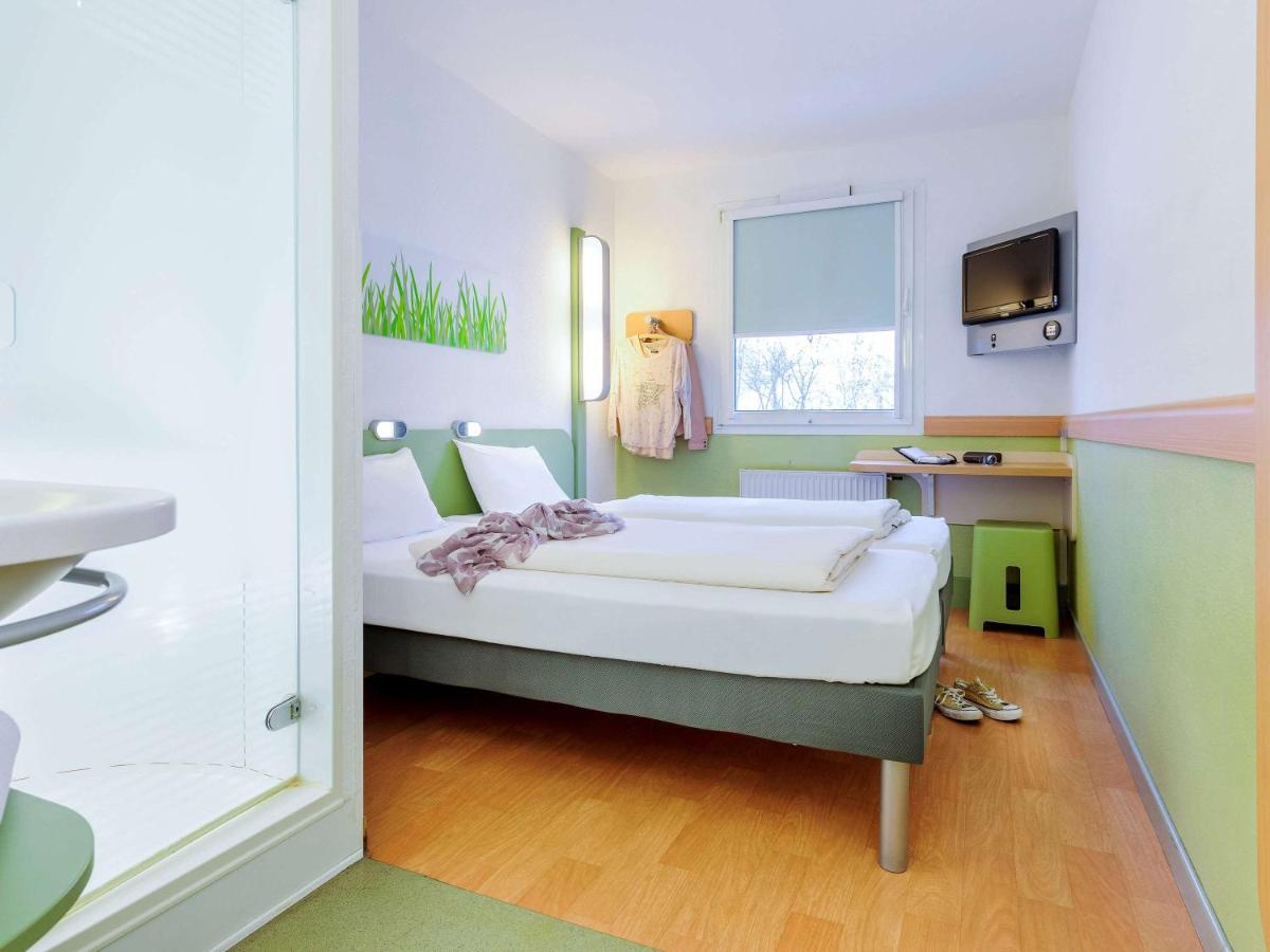 Ibis budget Hamburg Quickborn Quickborn  Bagian luar foto